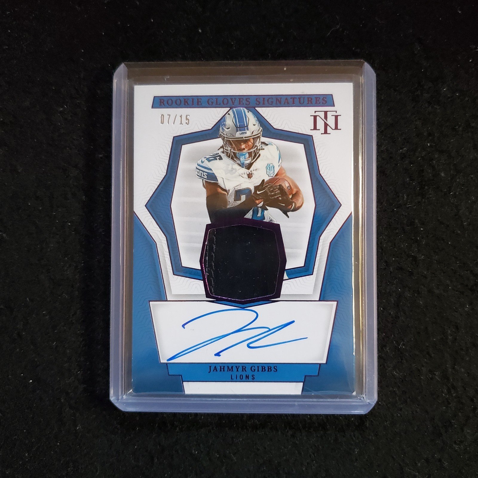 2023 National Treasures JAHMYR GIBBS Purple Rookie Gloves Auto /15 SSP