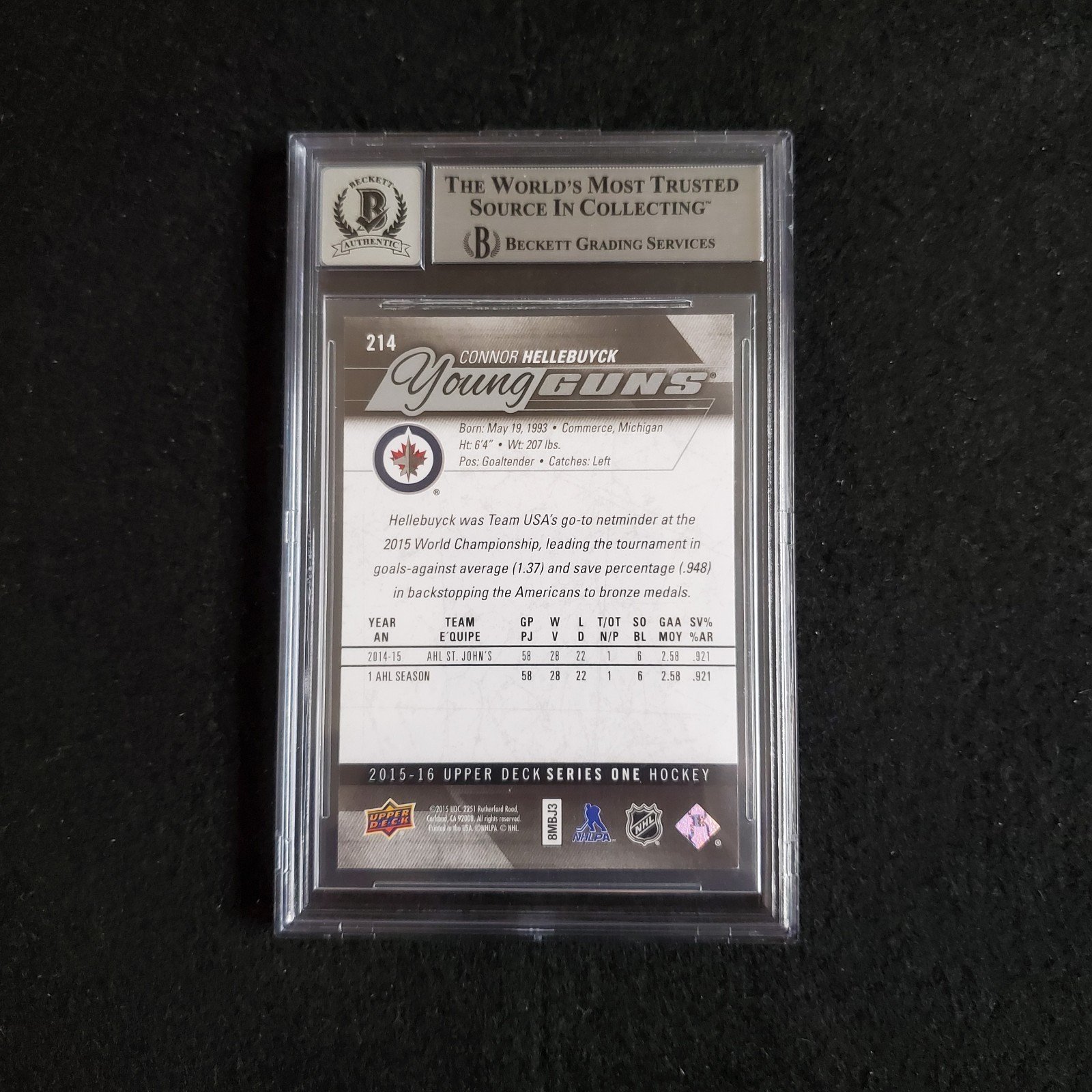 2015-16 Connor Hellebuyck Upper Deck Young Guns Rookie Auto BGS 10 Auto Grade - Image 2