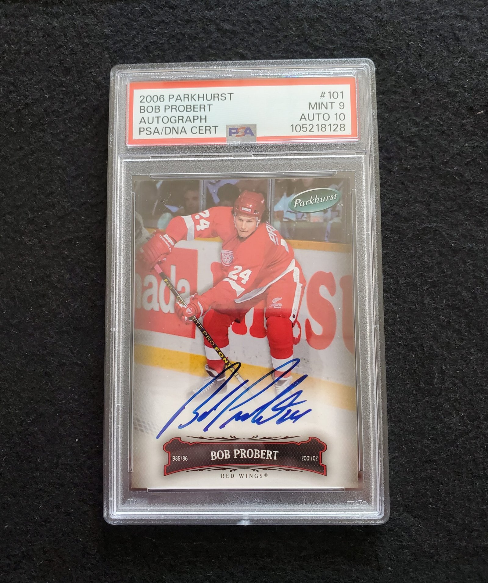 2006-07 Bob Probert Upper Deck Parkhurst Auto PSA 9 / 10 Auto Grade